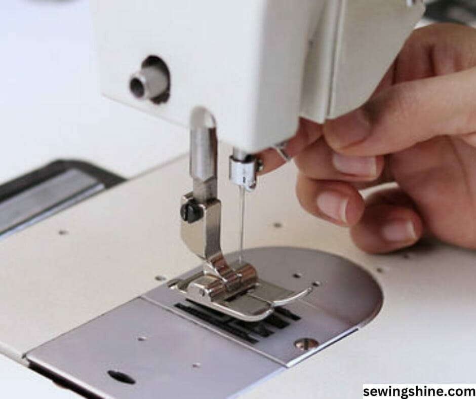 How To Change The Needle On A Brother Sewing Machine? Best Tips In 2023 ...