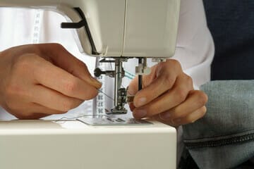 What general tips for effectively threading a euro pro x sewing machine?