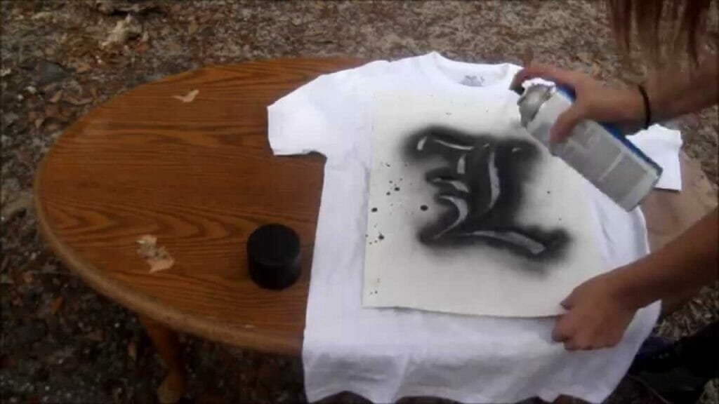 Regular-Spray-Paint-on-Fabric